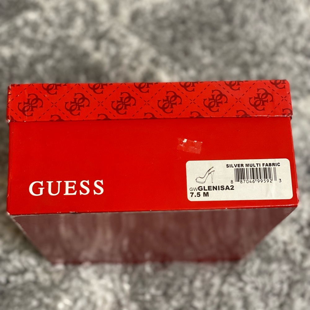 GUESS Sandal - Picture 9 of 9